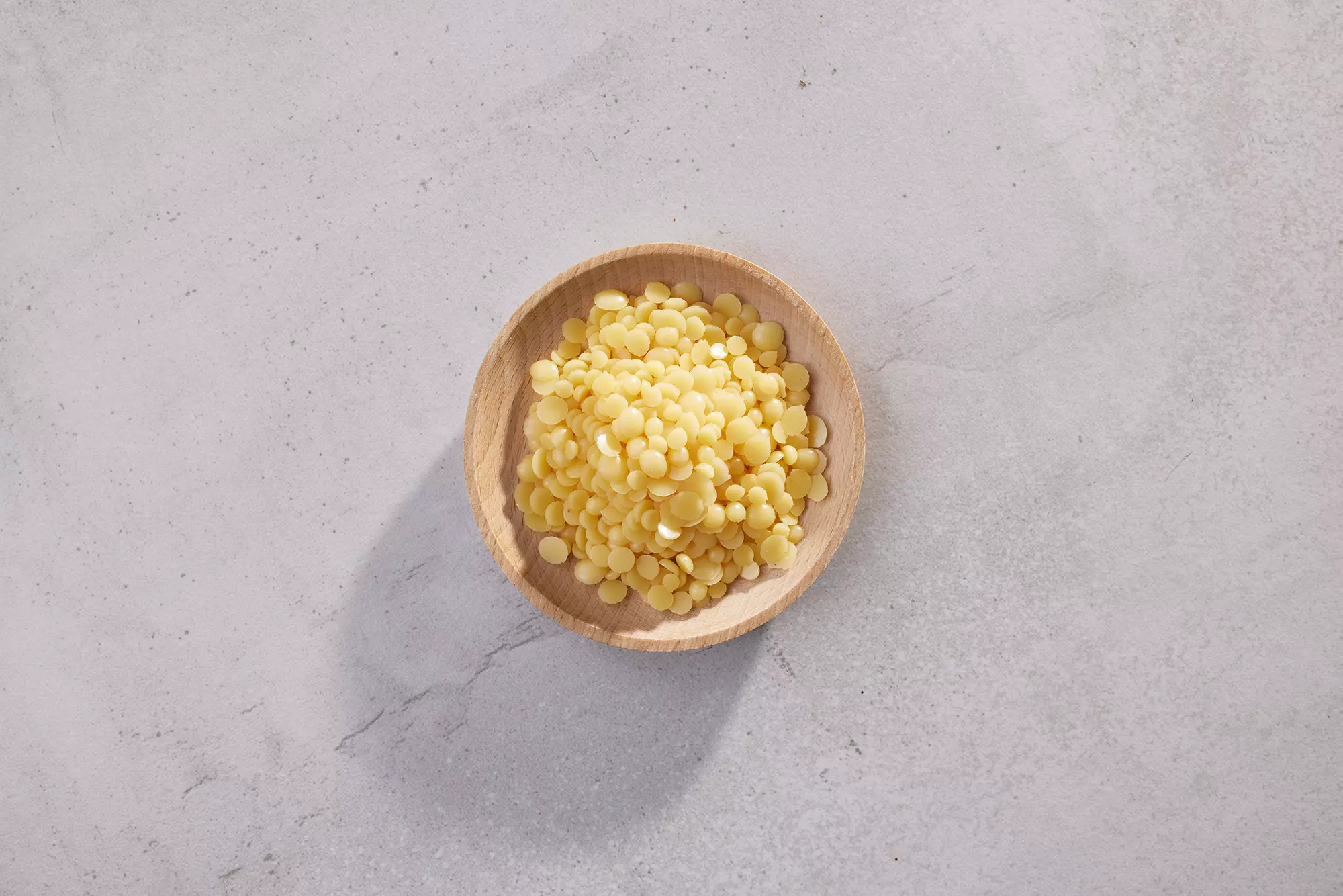 norevo_Candelillawachs_Pastillen